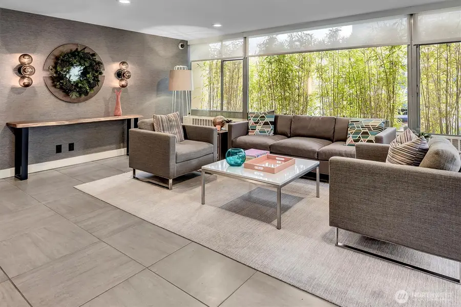 2040 43rd Avenue E #313, Seattle, WA 98112 - Image #2