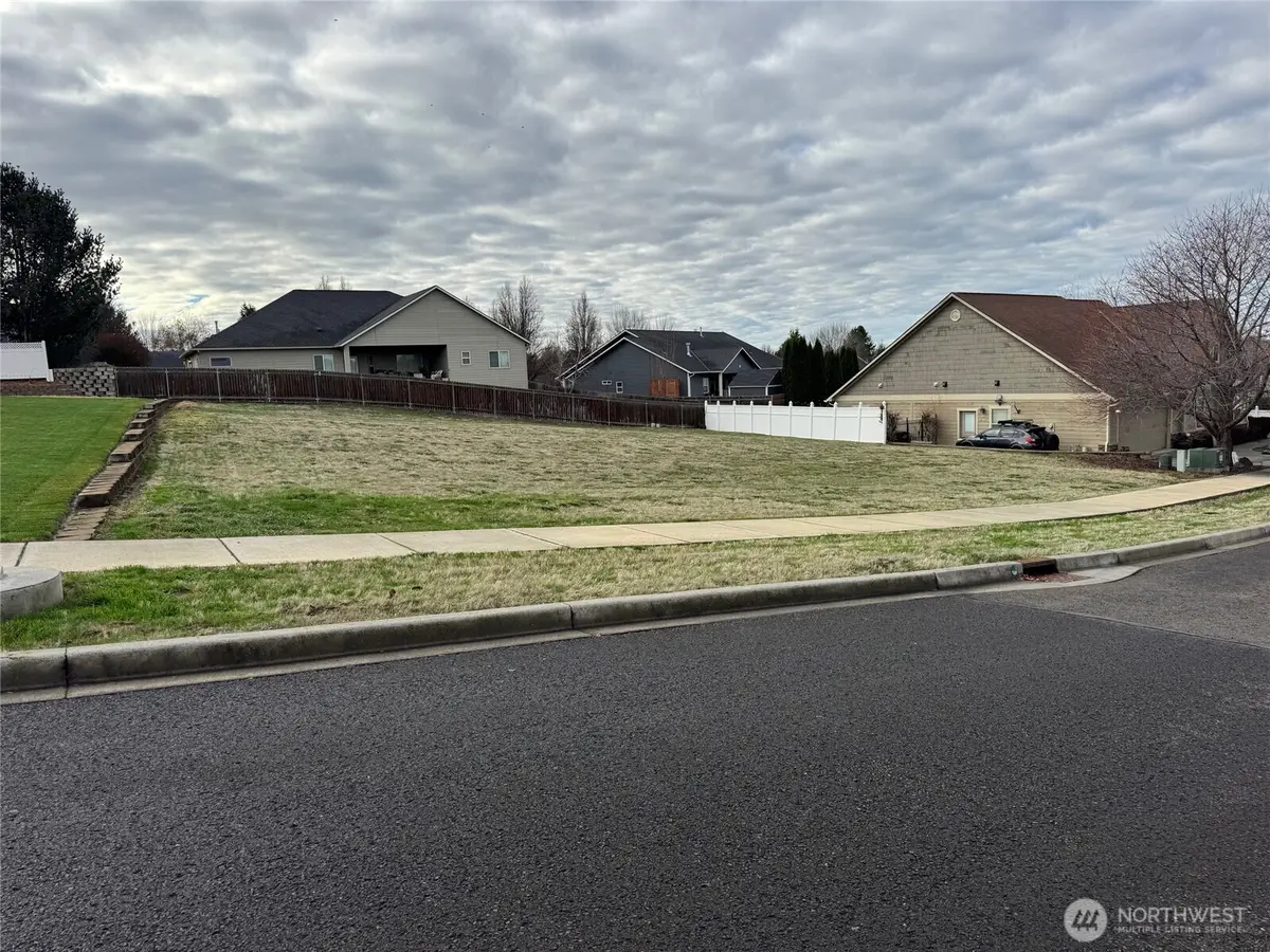 54 Yellowjacket Drive, Walla Walla, WA 99362 - Image #1