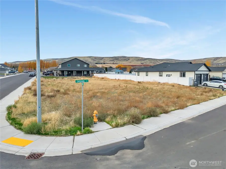 2399 Cascade St #30, Ephrata, WA 98823 - Image #2