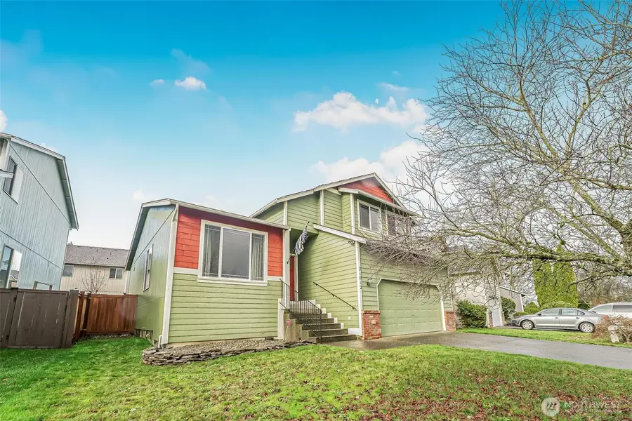 21012 Springhaven Way E, Bonney Lake, WA 98391 - Image #2