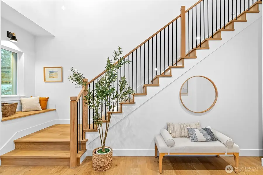 218 163rd Place Se, Bellevue, WA 98008 - Image #2