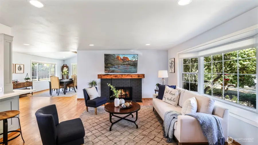 13735 SE 172nd Street, Renton, WA 98058 - Image #3