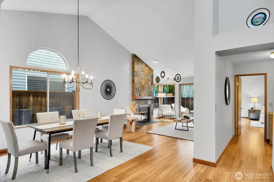 20310 Hollyhills Drive Ne, Bothell, WA 98011 - Image #3