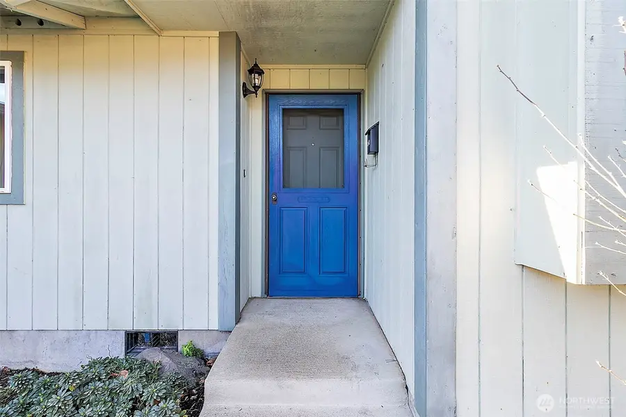 1630 S Verde Street S, Tacoma, WA 98405 - Image #2