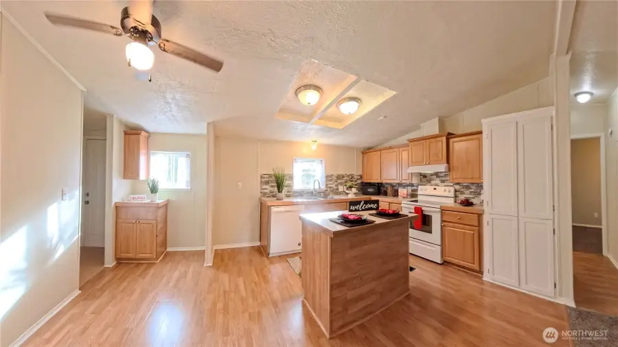 51 E Skyline Drive, Shelton, WA 98584 - Image #2