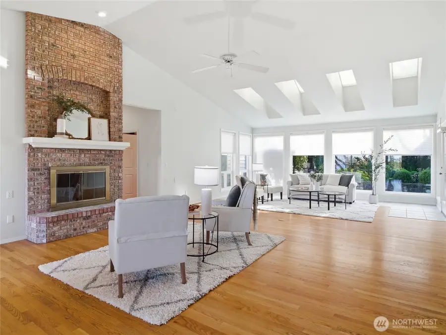 9020 Valley Green Drive Se, Olympia, WA 98513 - Image #3