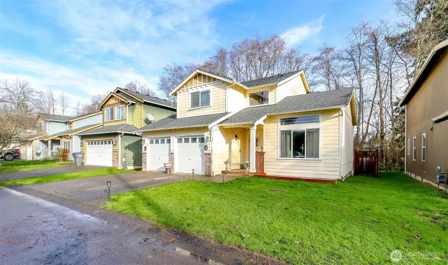 9925 12th Avenue Ct E, Tacoma, WA 98445 - Image #3