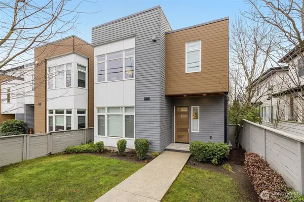 315 State Street S #21, Kirkland, WA 98033