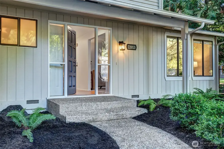 22013 SE 33rd Street, Sammamish, WA 98075 - #2