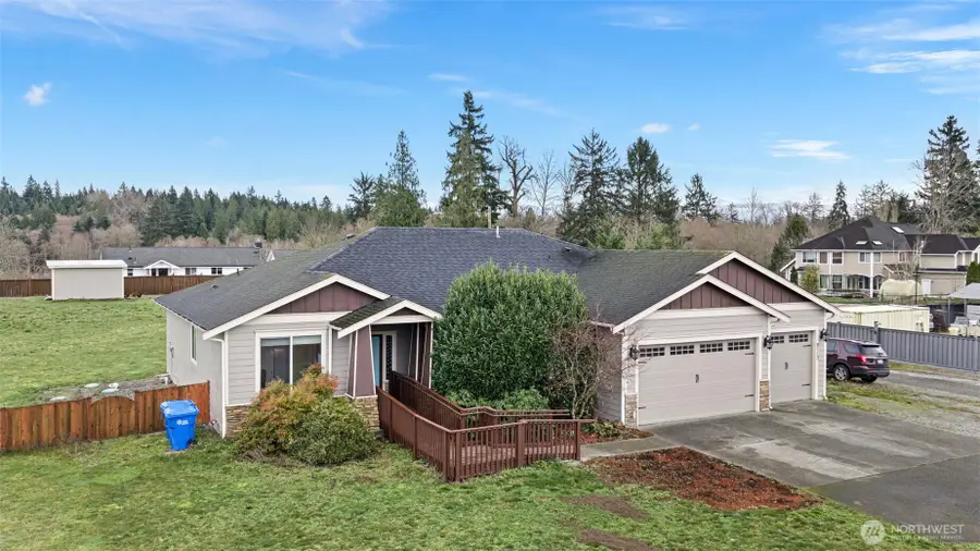 8113 214th Avenue E, Bonney Lake, WA 98391 - Image #2