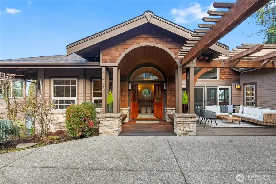 4210 167th Court Se, Bellevue, WA 98006 - Image #2