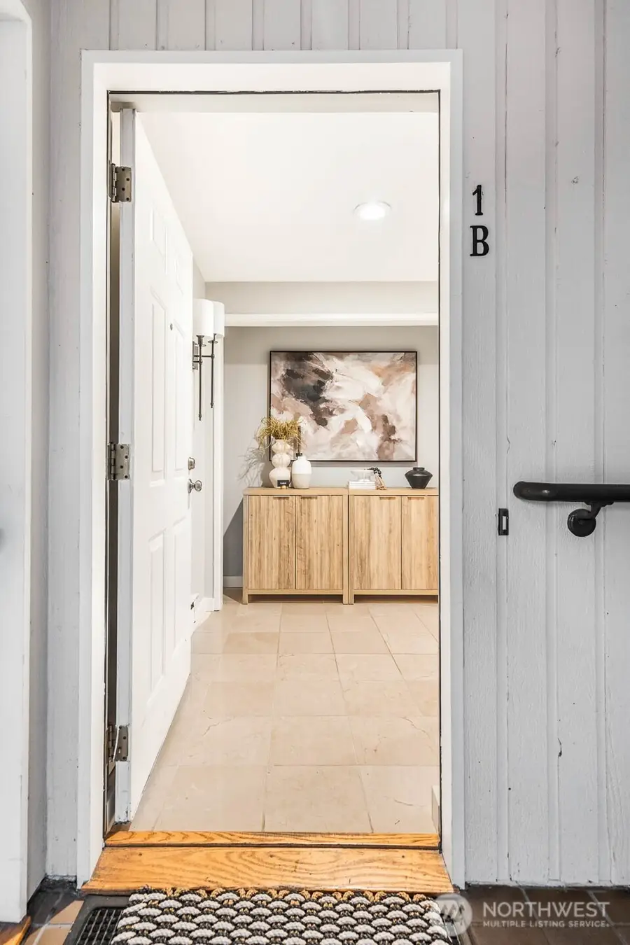 2101 Nob Hill Avenue N #1B, Seattle, WA 98109 - Image #2