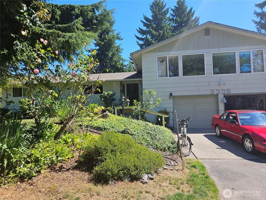 3225 41st Street Ne, Tacoma, WA 98422 - Image #3