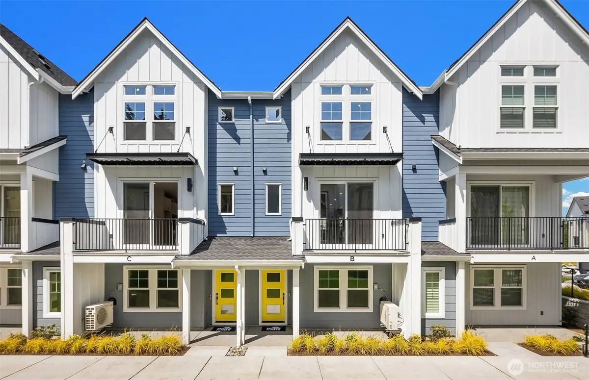 9014 NE 203rd Lane #B, Bothell, WA 98011 - Image #1