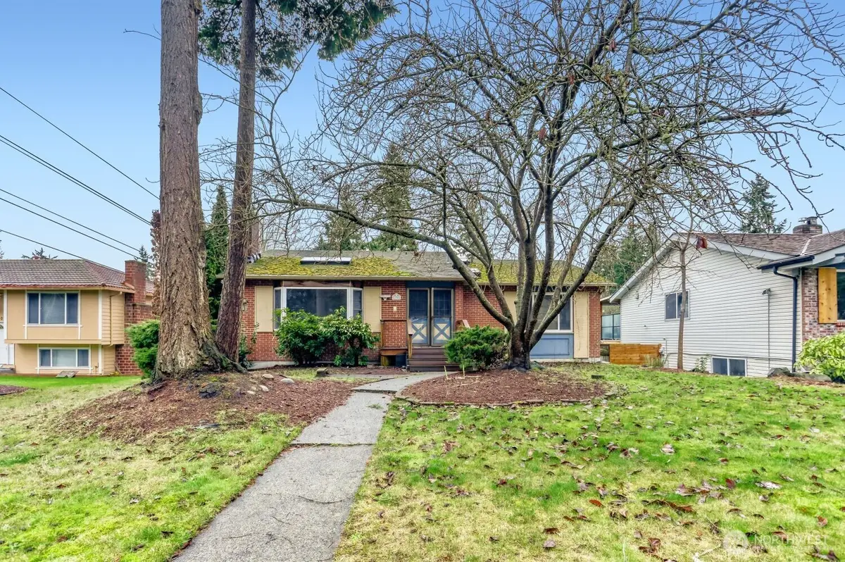 12301 NE 141st Street, Kirkland, WA 98034 - Image #1