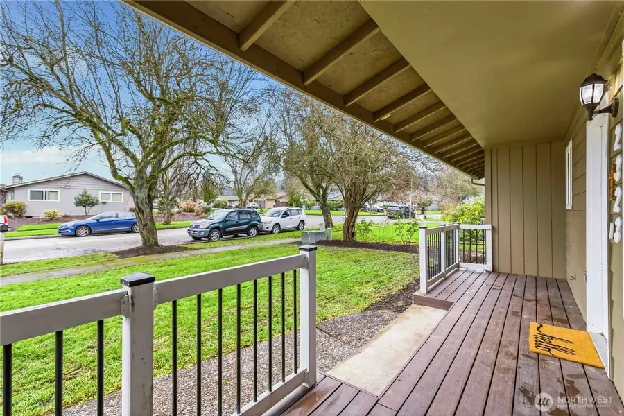 2323 48th Avenue, Longview, WA 98632 - Image #2