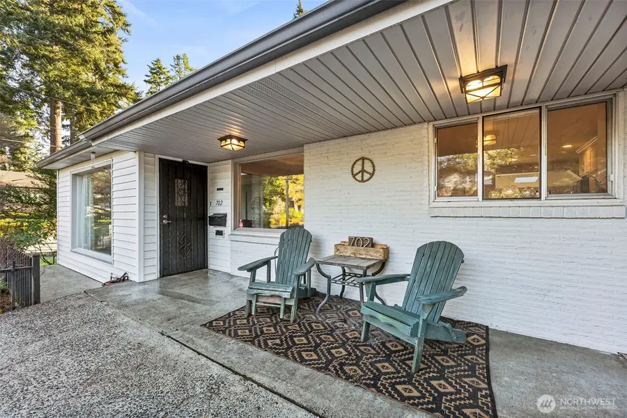 702 Yale Street, Fircrest, WA 98466 - #3