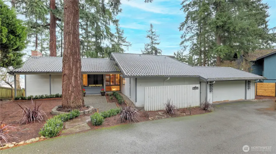 7808 89th Place Se, Mercer Island, WA 98040 - Image #2