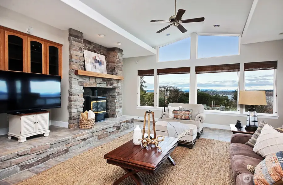 4694 Wrightsman Place, Clinton, WA 98236 - Image #3