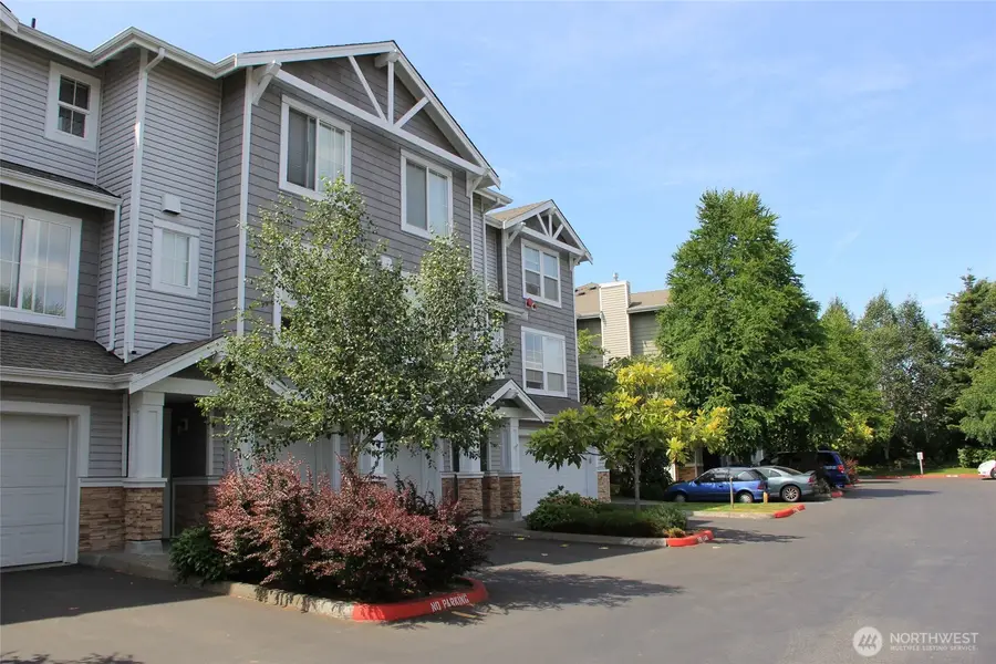 5246 237th Terrace Se, Issaquah, WA 98029 - Image #2