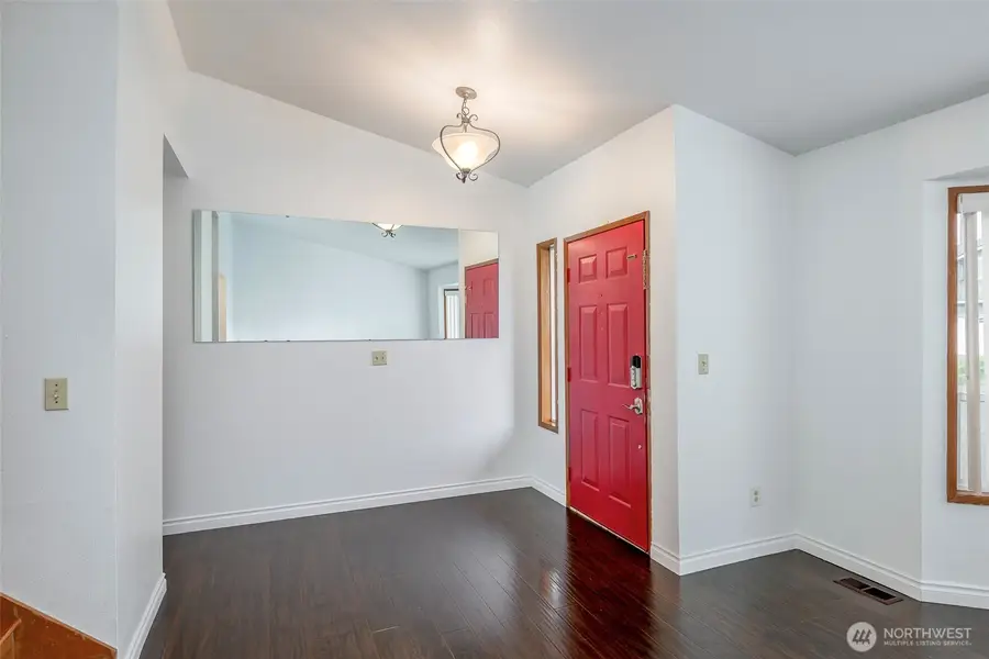 1211 SW 346th Street, Federal Way, WA 98023 - Image #3