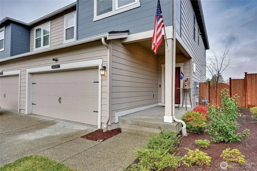 6487 Randolph Drive Ne, Bremerton, WA 98311 - Image #2