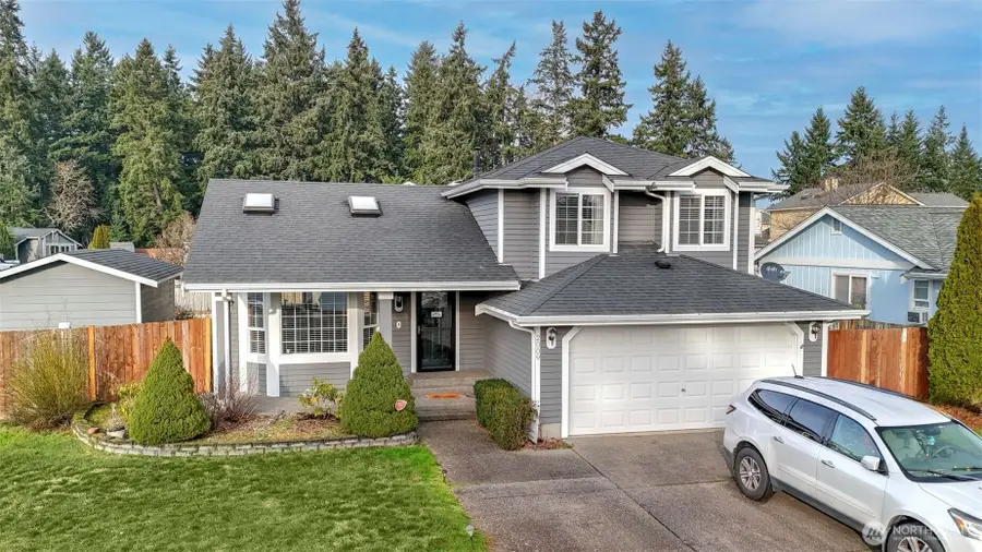 2009 161st Street E, Tacoma, WA 98445 - Image #2