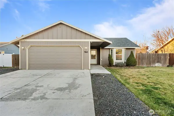 960 S 11th Avenue, Othello, WA 99344
