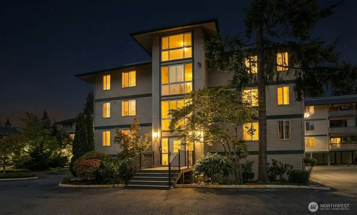 5630 200th Street Sw #B119, Lynnwood, WA 98036 - Image #1