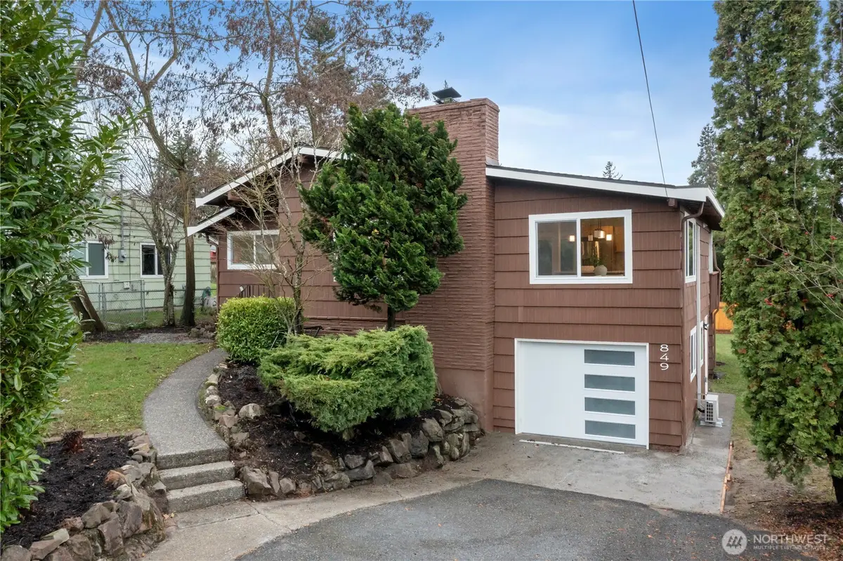 849 SW 125th Street, Seattle, WA 98146 - Image #1