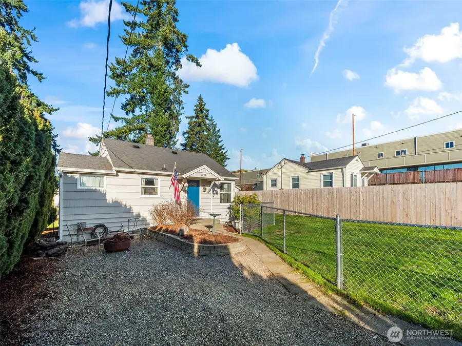 1022 Sheridan Road, Bremerton, WA 98310 - #2