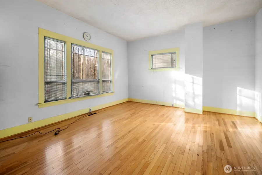 3226 S Edmunds Street, Seattle, WA 98118 - Image #3