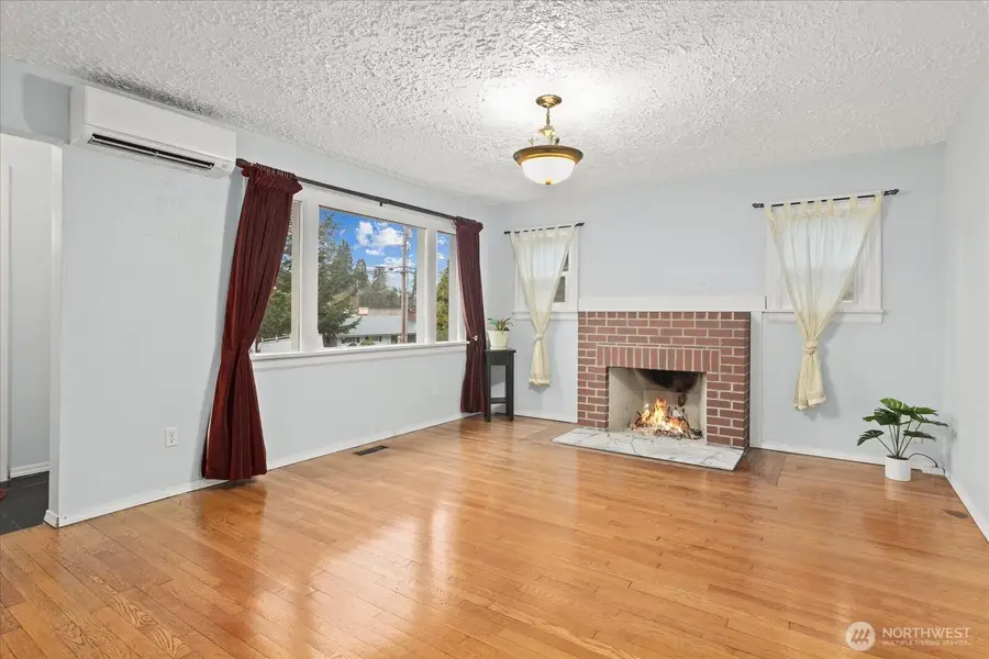 6302 Fleming Street, Everett, WA 98203 - Image #3