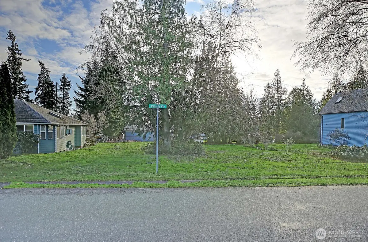127 W Admirality Way #127, Camano Island, WA 98282 - Image #1