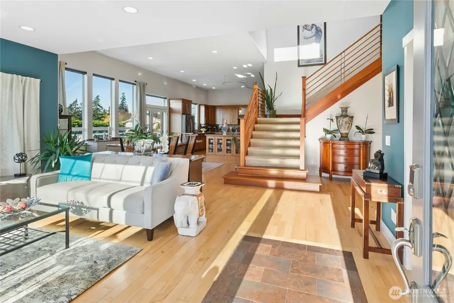 218 S 210th Street, Des Moines, WA 98198 - Image #3