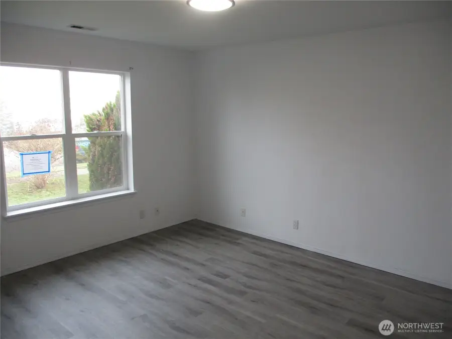 206 Mazza Street Ne, Orting, WA 98360 - Image #2