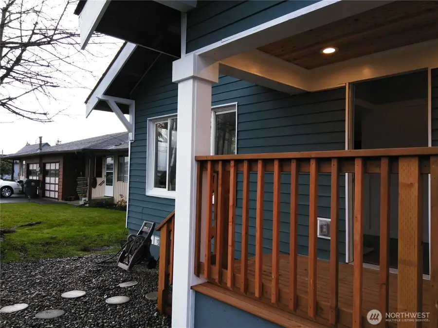 211 Garfield Street, Hoquiam, WA 98550 - Image #2