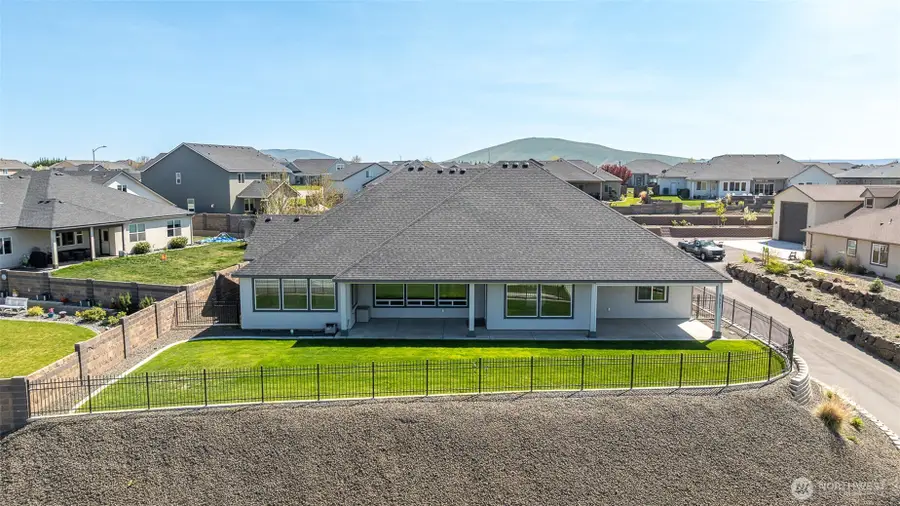 6631 Collins Road, West Richland, WA 99353 - Image #3