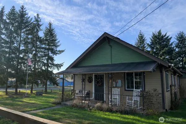 302 Centre Street N, Rainier, WA 98576