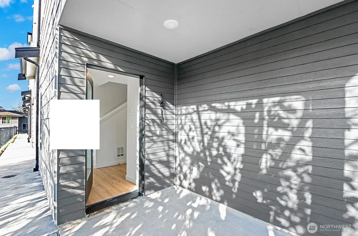 1417 SW 111th Lane, Seattle, WA 98164 - Image #1