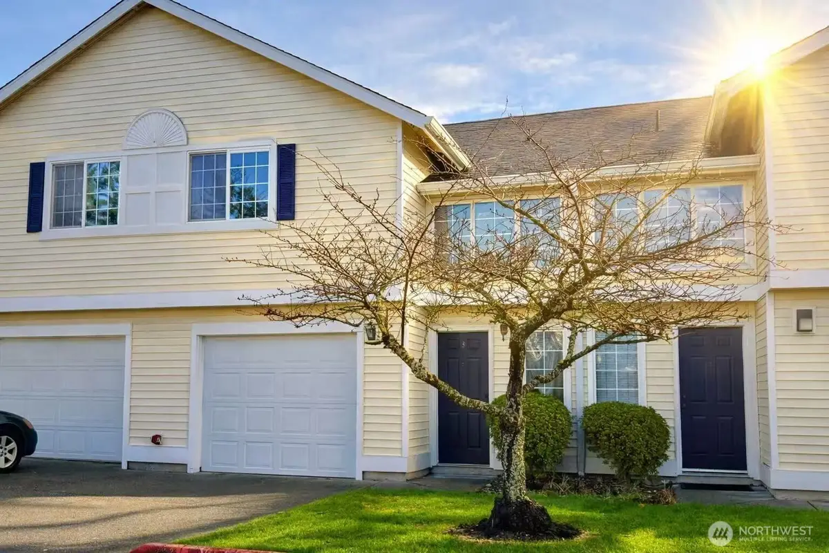 927 132 St Street Sw #D3, Everett, WA 98204 - Image #1