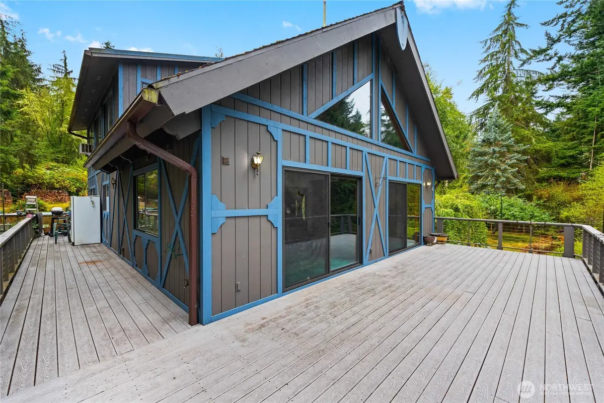 671 Edmonds Road, Coupeville, WA 98239 - Image #1