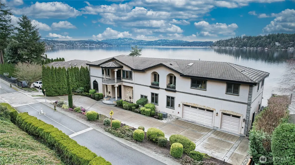 2837 E Lake Sammamish Parkway Ne, Sammamish, WA 98074 - Image #1