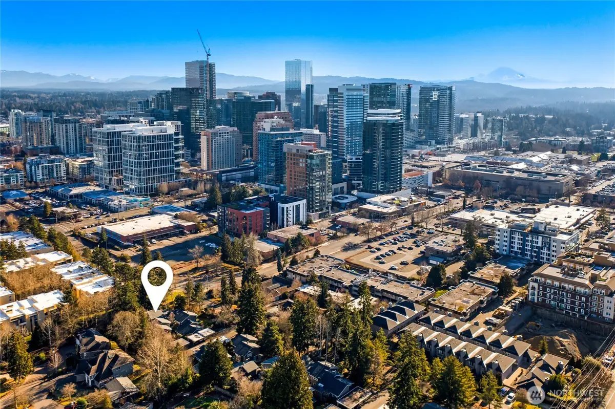 1218 101st Place Ne, Bellevue, WA 98004 - #1