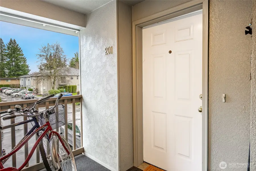 3376 Northwest Avenue #201, Bellingham, WA 98225 - Image #2
