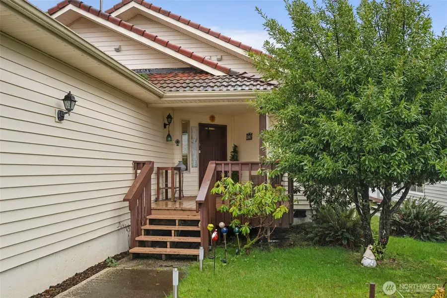 409 Duck Lake Drive Se, Ocean Shores, WA 98569 - Image #3