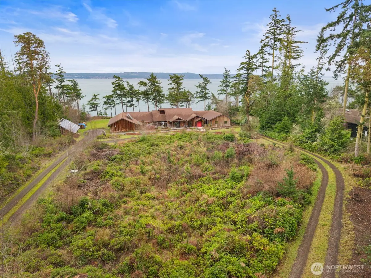 824 Schwartz Road, Nordland, WA 98358 - Image #1