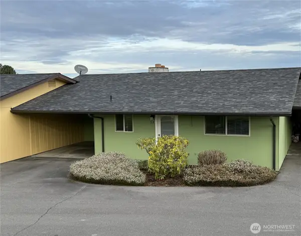 1301 S Third Avenue #5B, Sequim, WA 98382