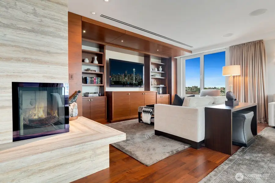 1300 University Street #11A, Seattle, WA 98101 - Image #3