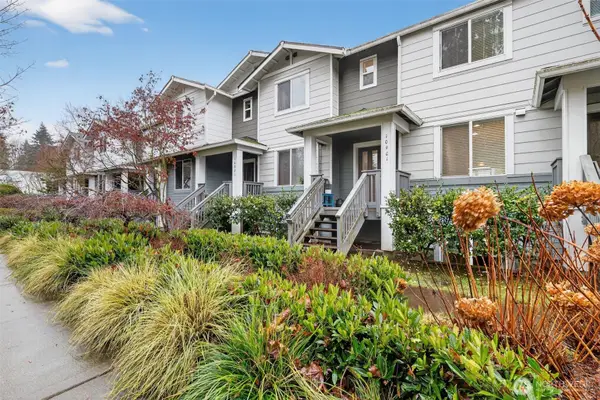 10901 124th Avenue Ne #2-4, Kirkland, WA 98033